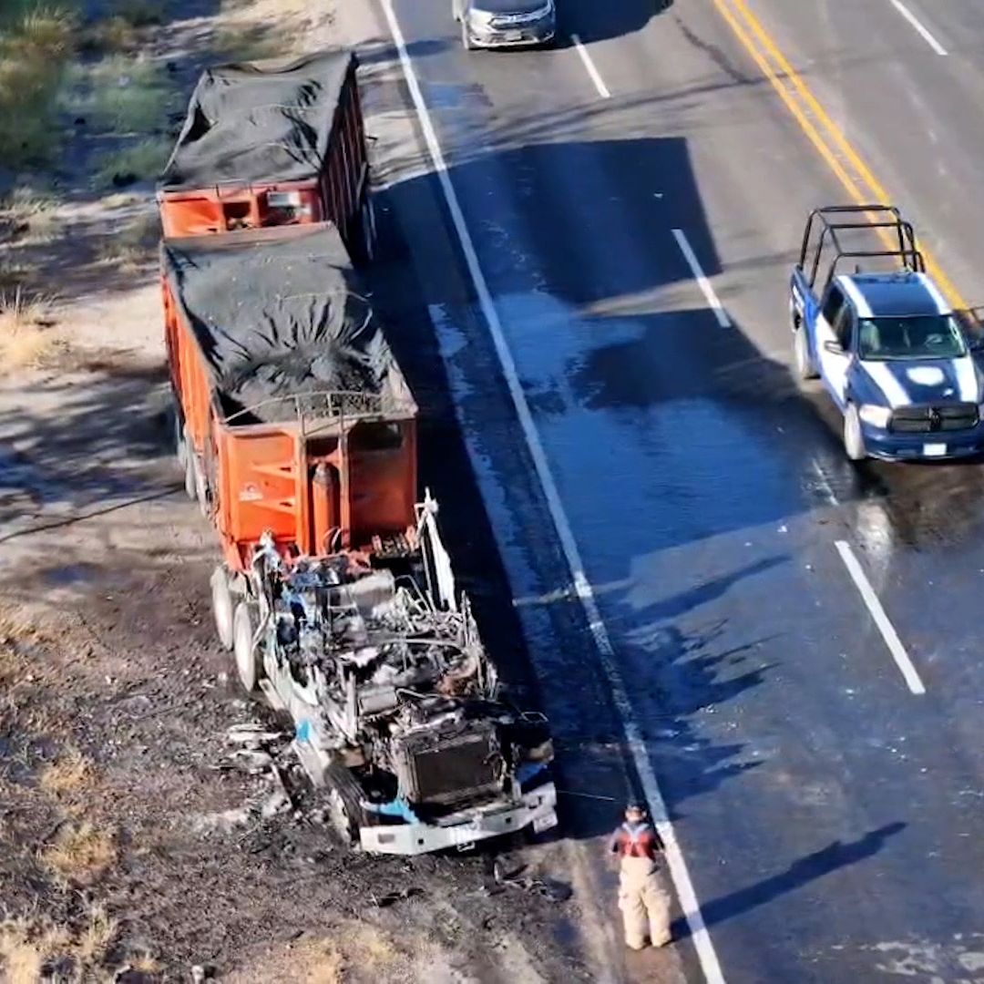 Se Incendia Tractocamión en Carretera Federal 57 en Nava, Coahuila